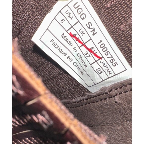 UGG Carberry Platform Black Leather Studded Ankle Bootie Pull On NEW Size 6 - Picture 6 of 6